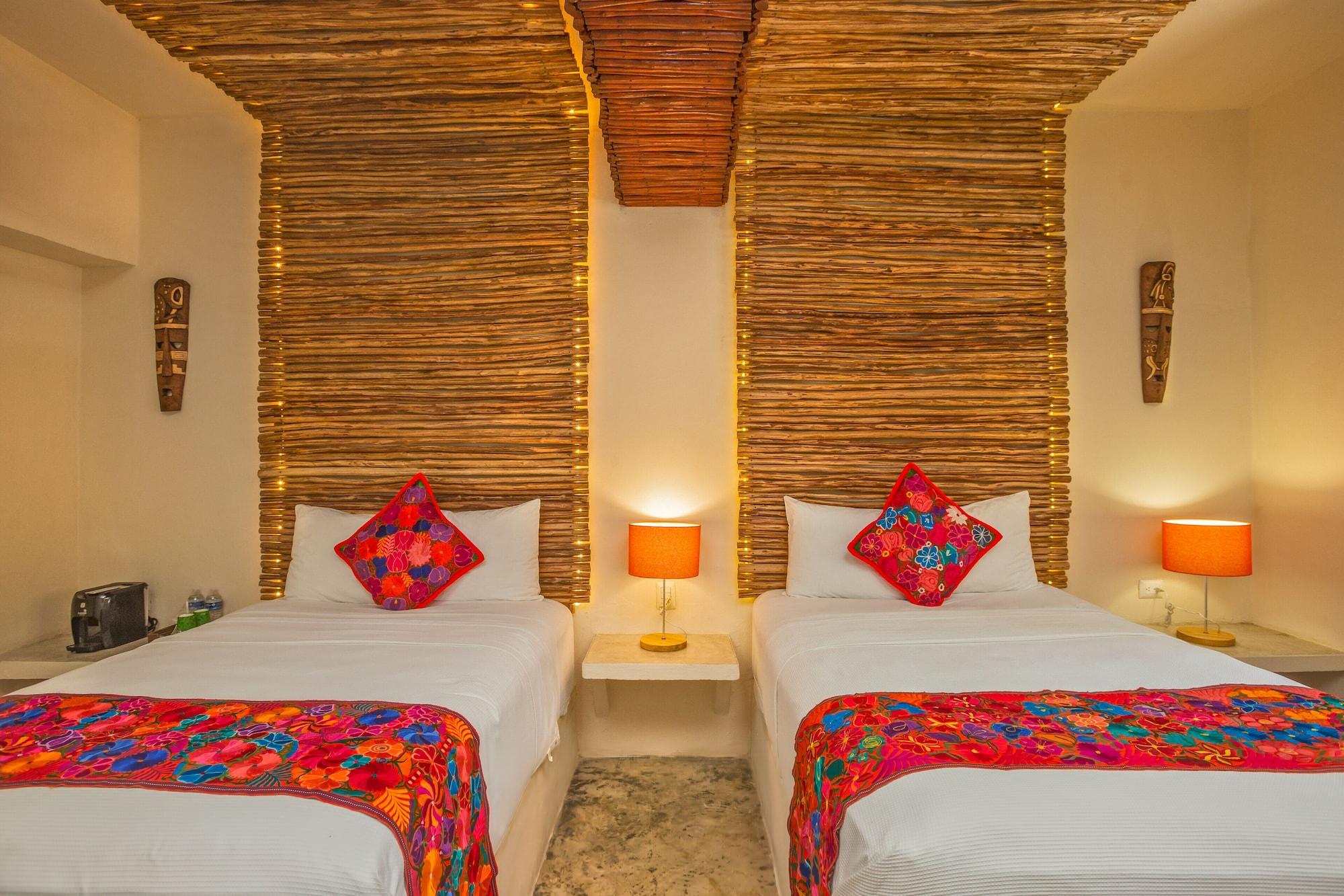 Tierra Maya Hotel Spa & Sanctuary Bacalar Exterior photo